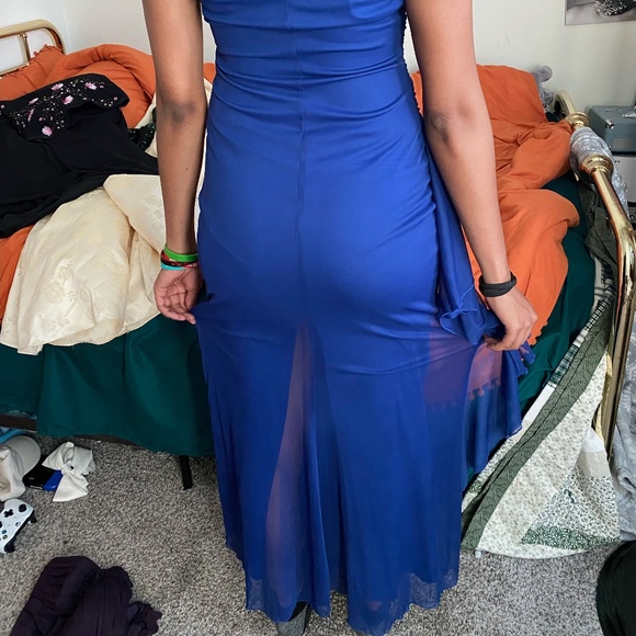 Blue ball gown - Picture 3 of 5